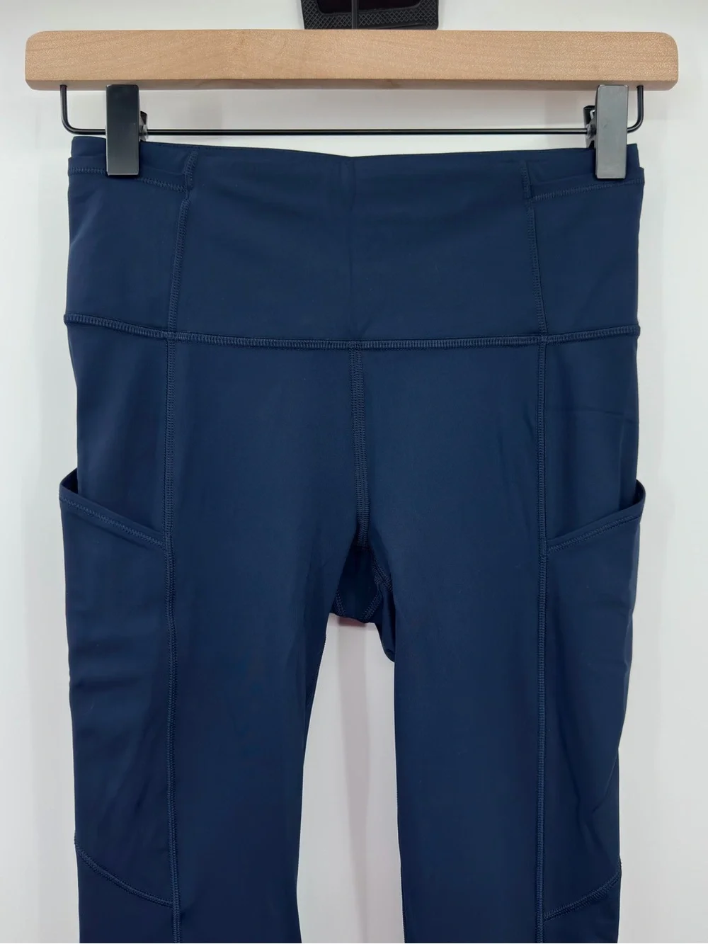 Lululemon Fast Free 7/8 Tight II Nulux 25 True Navy Leggings Size 4